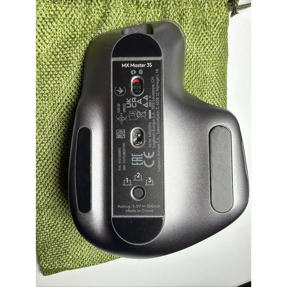 Logitech MX Master 3S Wireless Mouse Graphite 8000 DPI 7-Button Optical MR0096